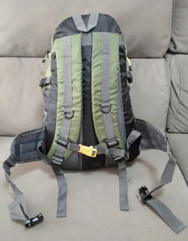 Mochila 35L Senderismo Escalada Ciclismo