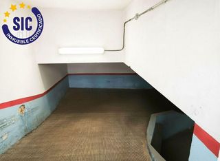 Garaje en venta en Benicalap en Valencia