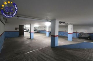 Garaje en venta en Benicalap en Valencia