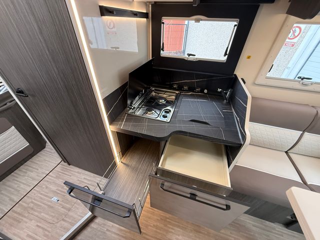 Autocaravana McLouis MC4 881 Ford Matic 2026