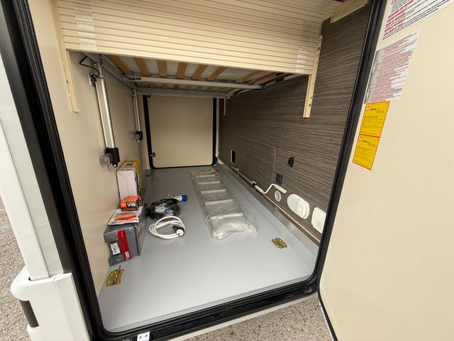 Autocaravana McLouis MC4 881 Ford Matic 2026