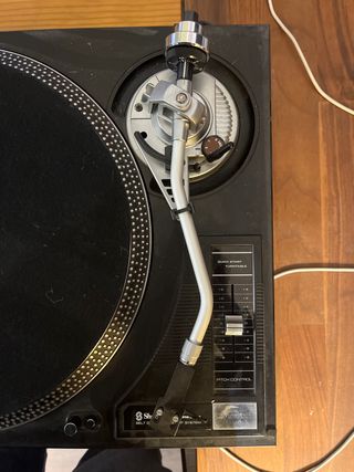 Tocadiscos Sherwood Negro