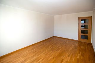 Piso en venta en Sarria