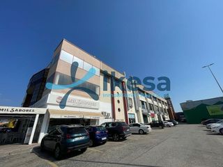 Local comercial en venta en Andújar