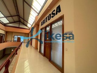 Local comercial en venta en Andújar