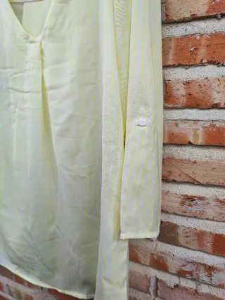 Camicia da ufficio a righe gialle taglia M