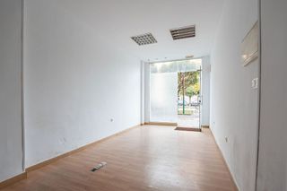 Local comercial en venta en Pumarín en Gijón