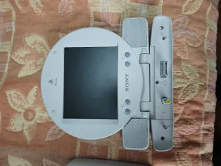 Playstation1 slim+juego+Mandos+(pantalla averiada)