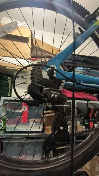 Bicicleta Barracuda Azul y Amarilla