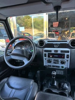 LAND-ROVER Defender 110 Doble CabinaCaja E