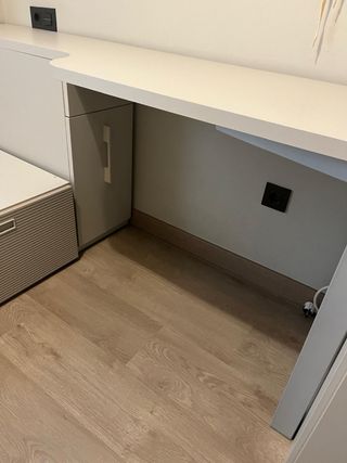 Base de cama y escritorio