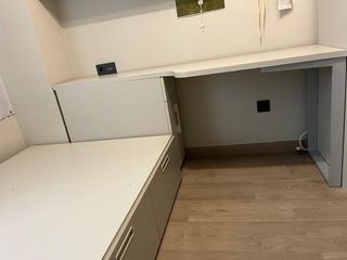 Base de cama y escritorio