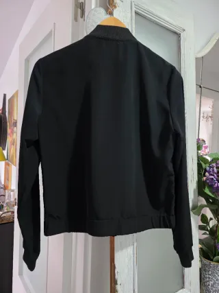 Cazadora Bomber Negra Talla M