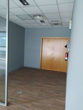 Oficina en alquiler en Coll Favà - Can Magí en Sant Cugat del Vallès