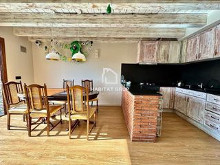 Casa adosada en venta en Puigcerdà