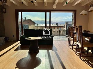 Casa adosada en venta en Puigcerdà
