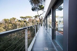 Chalet en alquiler en Vallvidrera - El Tibidabo i les Planes en Barcelona