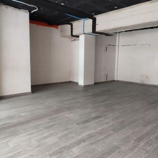 Local comercial en alquiler en Centre en Hospitalet de Llobregat, L´