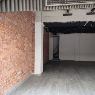 Local comercial en alquiler en Centre en Hospitalet de Llobregat, L´