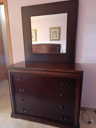 Mueble tocador con espejo de madera maciza