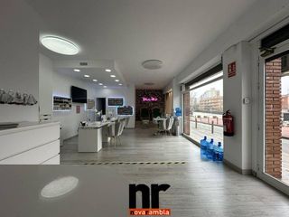 Local comercial en alquiler en Catalunya - Fontetes en Cerdanyola del Vallès
