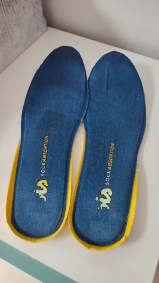 Zapatillas Lois Blancas y Azul Marino