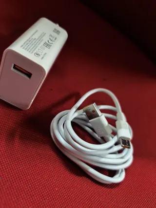 Cargador Rápido 67W USB-C