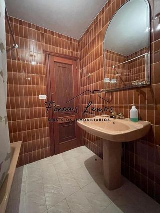 Casa adosada en venta en Vimianzo