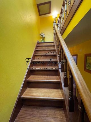 Casa adosada en venta en Vimianzo