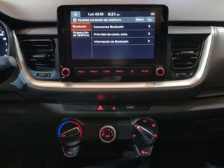 Kia Stonic Concept MHEV