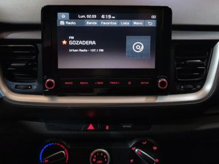 Kia Stonic Concept MHEV