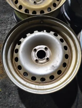 Llantas Steelies 4x100 16