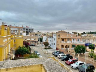 Casa pareada en venta en V Centenario-Piletas-Capuchinos en Sanlúcar de Barrameda