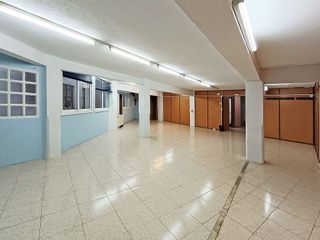 Local comercial en alquiler en Agra del Orzán - Ventorrillo - Vioño en Coruña (A)