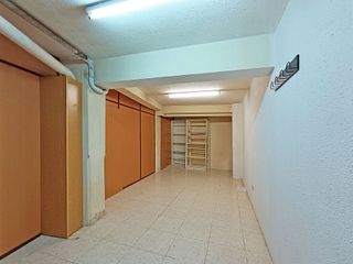 Local comercial en alquiler en Agra del Orzán - Ventorrillo - Vioño en Coruña (A)
