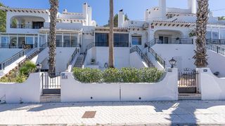 Casa en venta en Campos de Golf - Villa Martin - Los Dolses en Orihuela