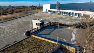 Nave industrial en alquiler en Los Olivos - Los Ángeles - Perales del río en Getafe