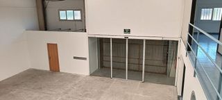 Nave industrial en alquiler en Sansomendi - Ali en Vitoria-Gasteiz