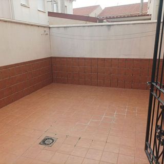 Casa adosada en venta en Quintanar de la Orden
