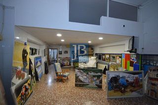 Local comercial en alquiler en Xàtiva