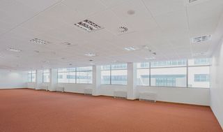 Oficina en alquiler en Aeropuerto en Madrid