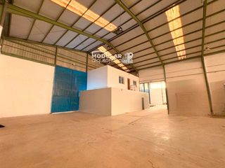 Nave industrial en alquiler en El Travaló - Martínez Valero en Elche