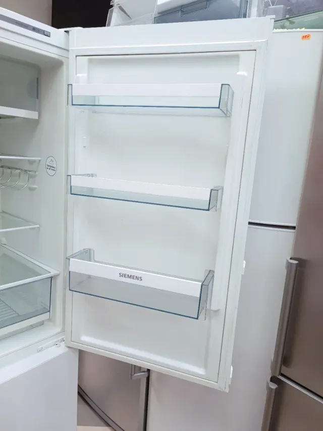 Frigorífico 'SIEMENS' combi no frost
