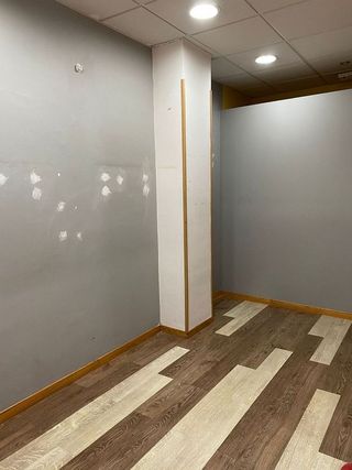 Local comercial en alquiler en Auditorio - Parque Invierno en Oviedo