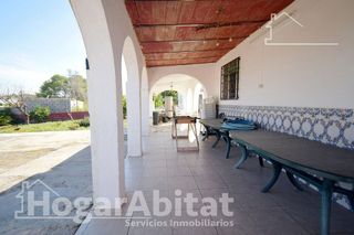 Chalet en venta en Vilamarxant