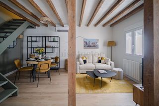 Ático en alquiler en Universidad - Malasaña en Madrid