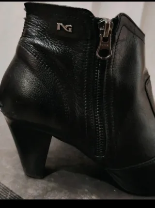 Stivaletti Nero Giardini n.38 neri