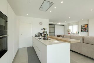 Piso en alquiler en Zona Norte en Estepona