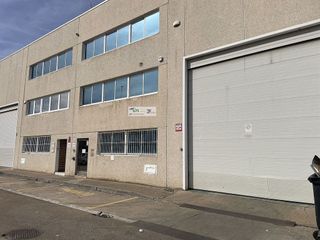 Nave industrial en alquiler en Avda. Cataluña en Zaragoza