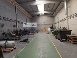 Nave industrial en alquiler en Avda. Cataluña en Zaragoza